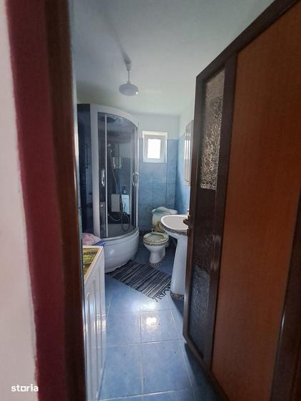 Casă cu 4 camere în Rădești