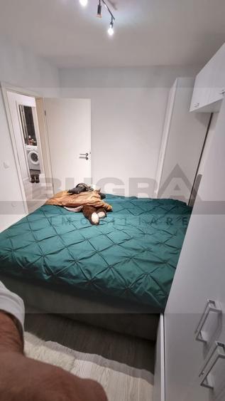 Apartament cu 2 camere semidecomandat în Chinteni