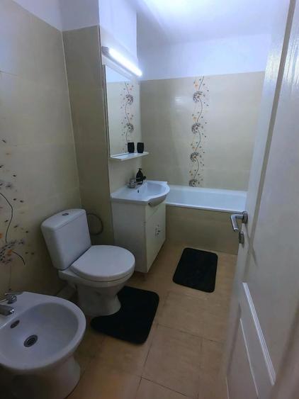 Apartament cu 2 camere decomandat în Steaua