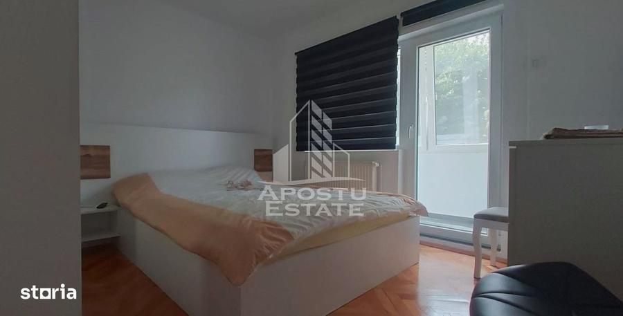 Apartament cu 3 camere decomandat în Micălaca