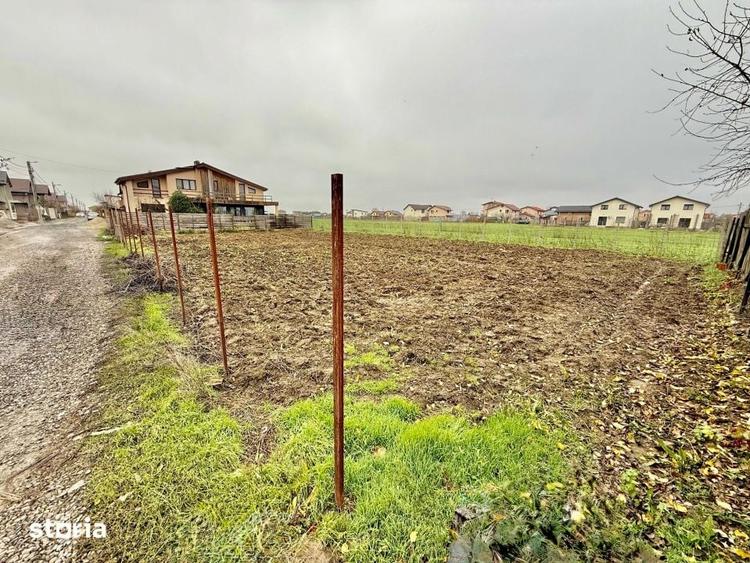 Teren de 644 mp, în Vidra