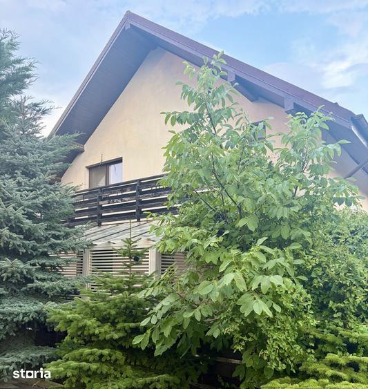 Casă cu 4 camere cu Teren 450 Mp în Bârnova