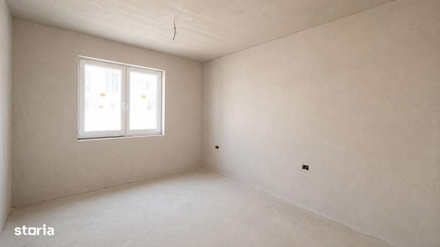 Apartament cu 3 camere în Complex Studențesc