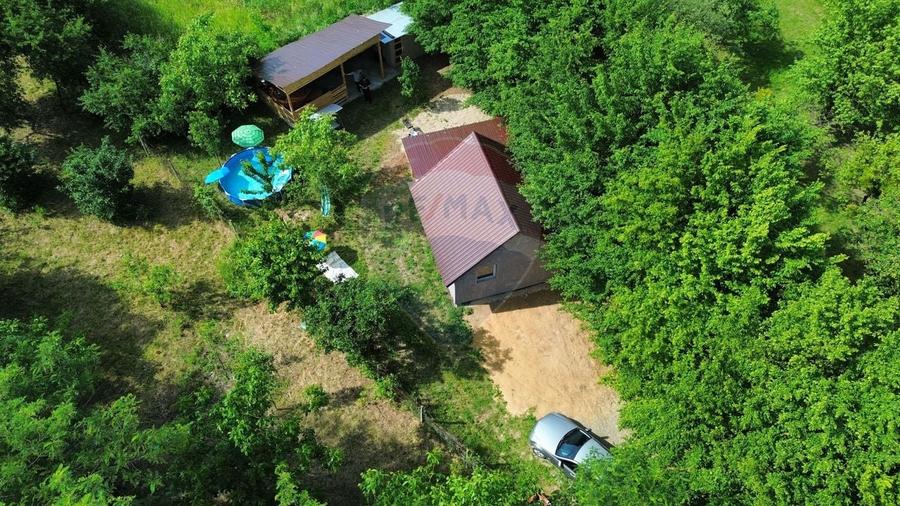 Casă individuală cu 2 camere cu Teren 450 Mp în Remetea Chioarului