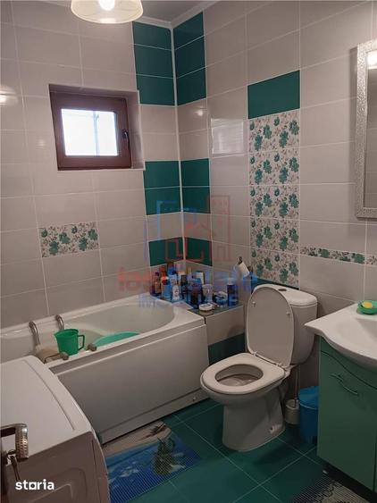 Casă cu 4 camere cu Teren 500 Mp în Rediu