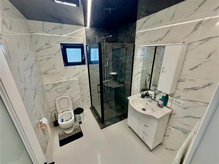 Casă individuală cu 4 camere cu Teren 500 Mp în Bârnova