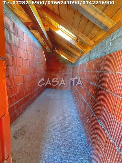 Casa situata in Lelesti P+M (La Rosu) - 5