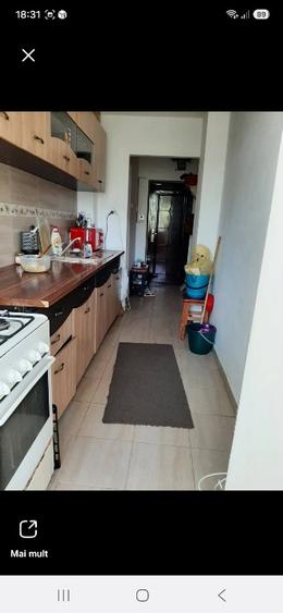 Apartament cu 2 camere semidecomandat în P-ța Muncii