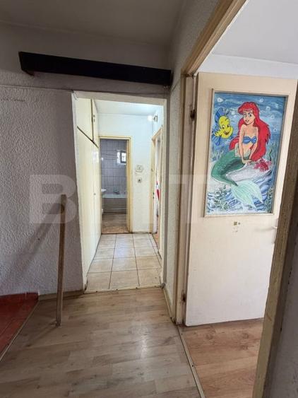 Apartament cu 4 camere decomandat în Burdujeni