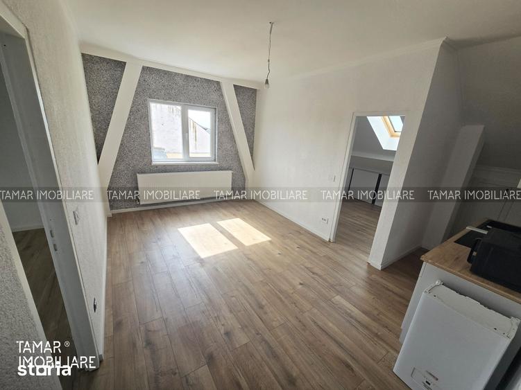 Apartament cu 3 camere în Vladimirescu