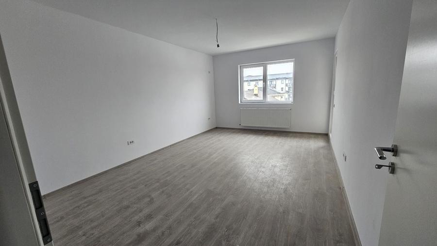 Apartament cu 2 camere decomandat în Fundeni