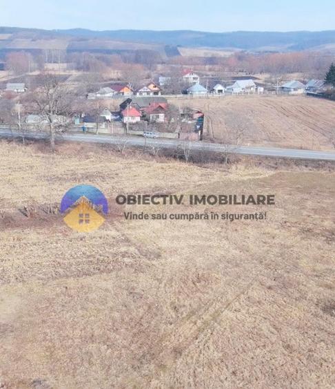 Teren intravilan de 3035 mp, în Bodești