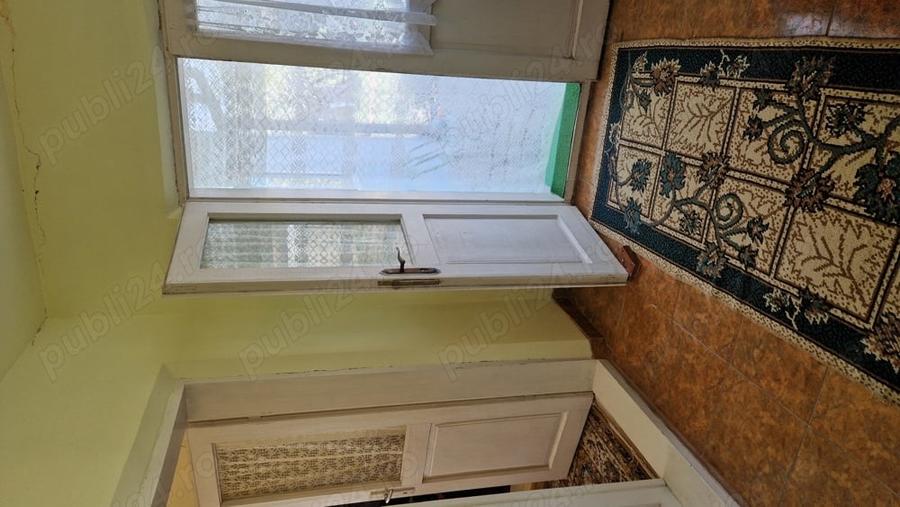 Casă cu 5 camere cu Teren 1265 Mp în Corlățel