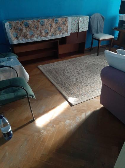 Apartament cu 2 camere decomandat în Faleză