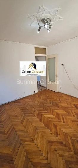Vand apartament 2 cam cf 1 decomandat etajul 3 zona Lunca