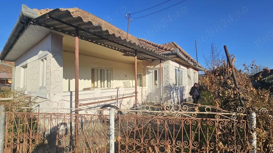 Casa de vanzare comuna Raciu - 5