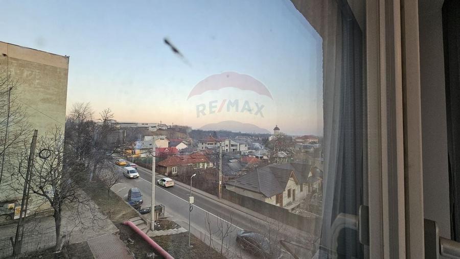 Apartament cu 1 camere de închiriat în zona 1 Mai - 10