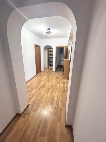 Pantelimon-Fundeni / Apartament 3 cam in vila / Loc de parcare-Curte - 15