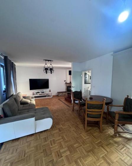 Casa individuala cu garaj si foisor, centru- Horodnic de Sus - 8