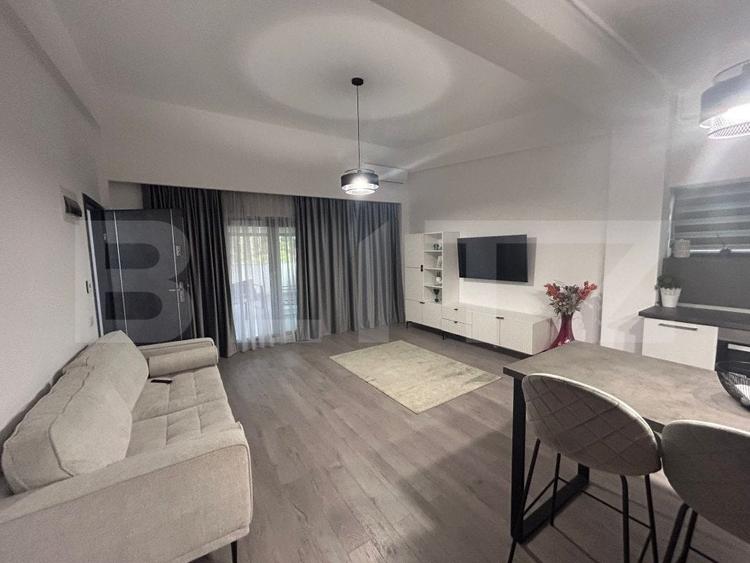 Penthouse cu 3 camere, 2 bai,  terasa 40 mp, zona centrala - 2