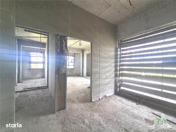 Casă cu 4 camere cu Teren 1372 Mp în Ghermănești
