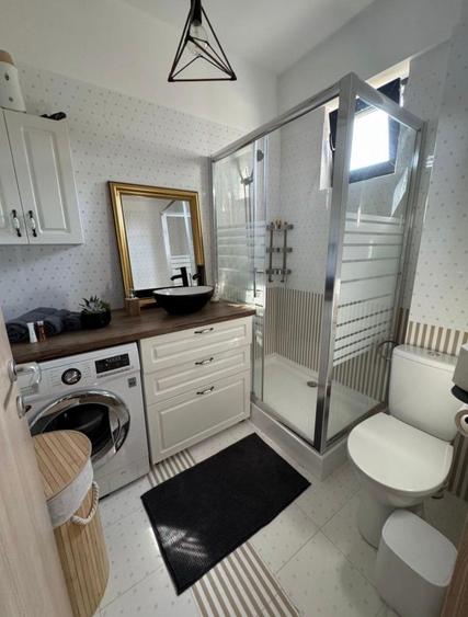 Apartament 3 camere lux in Bloc Nou zona Damaroaia - 7