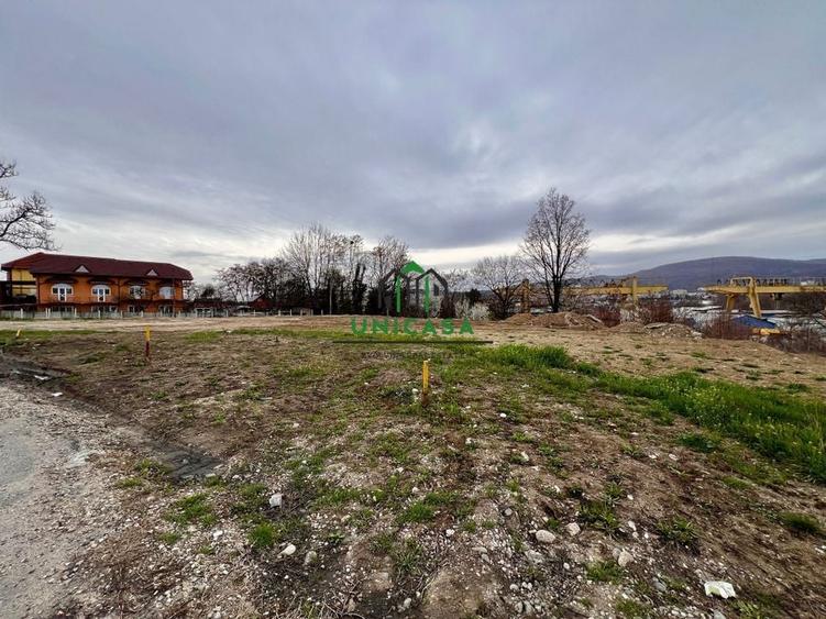 Teren intravilan /3211mp / Calea Bucuresti - 4