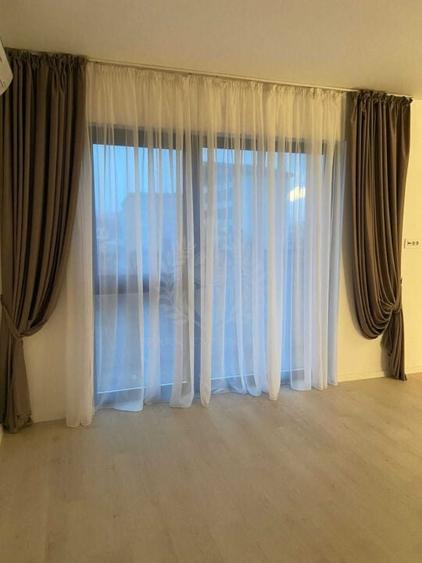 //2 CAMERE//CENTRAL// - 8