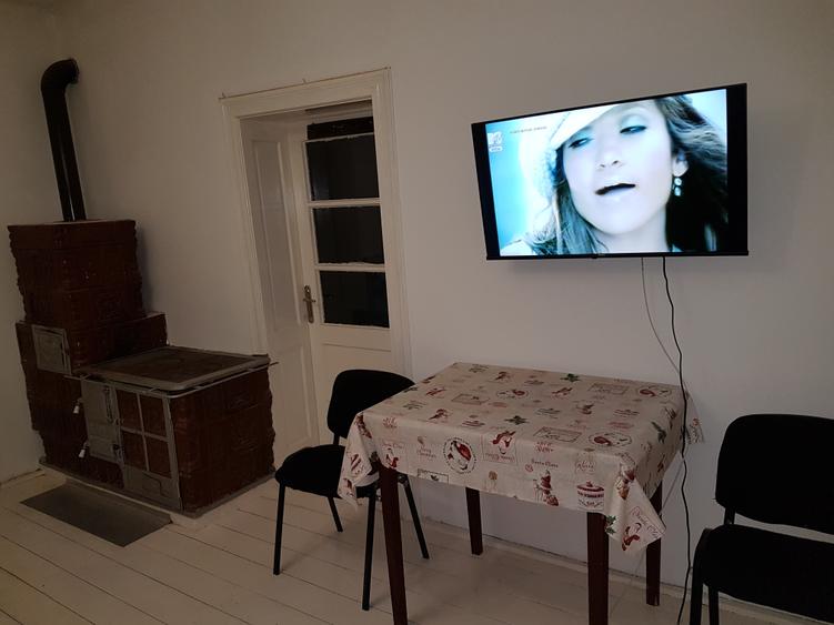 Casa singur in curte in Apoldu de Jos , la 35 km de Sibiu! - 1