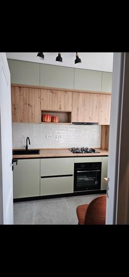 Vand apartament 2 camere, renovat cu mobila si electrocanice noi - 8