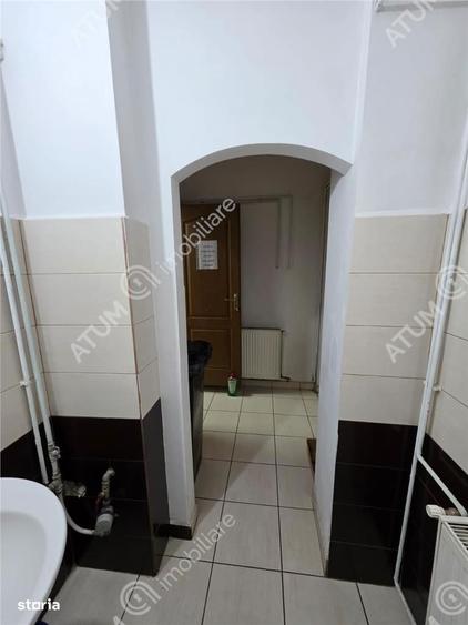 Spatiu comercial 75 mp de inchiriat in zona Vasile Aaron din Sibiu - 5