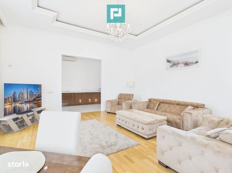 Apartament deosebit in cladire istorica central - 1