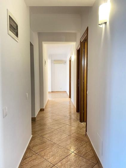 Apartament 4 camere Piata Chibrit/2 Locuri de parcare/5 minute metrou - 12