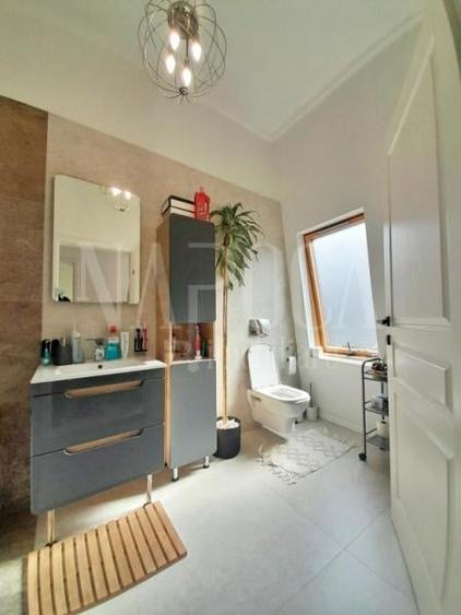 Casa 5 camere de vanzare in Floresti - 5