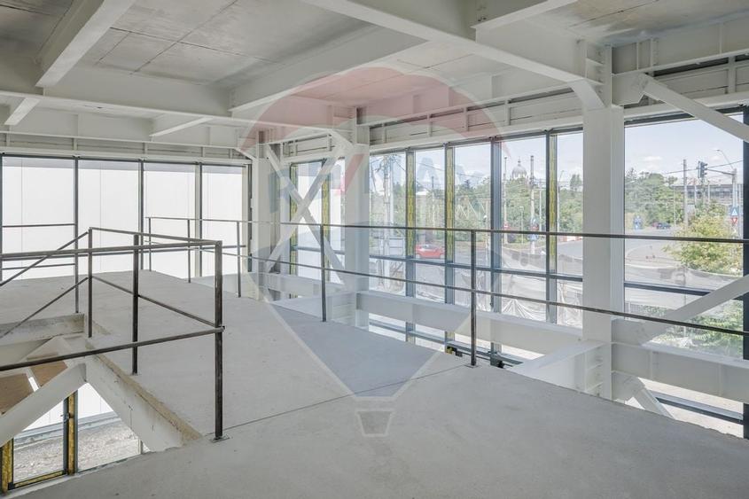 Închiriere spațiu comercial Cotroceni – vitrină 14 m și mezanin - 4