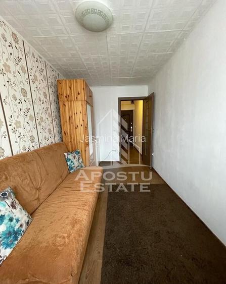 Garsoniera in zona Complexului Studentesc