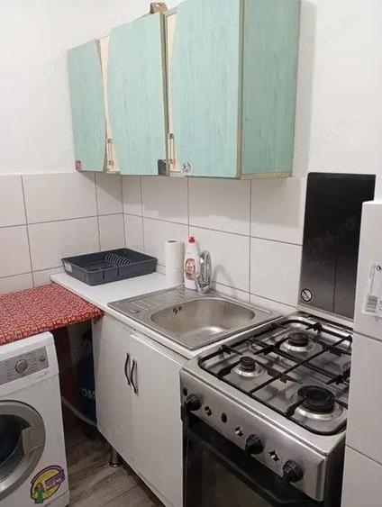 GARSONIERA DE VANZARE, PODU Rosu -intrare de la Bld Nicolae iorga - 5