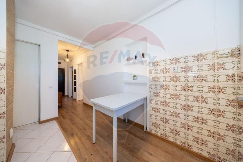 Apartament cu 3 camere de vânzare în zona Astra - 13