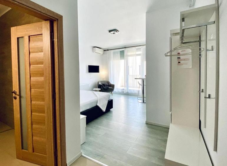 Mamaia Nord- Garsoniera 40mp mobilata-utilata, termen lung, la 30m de plaja - 11