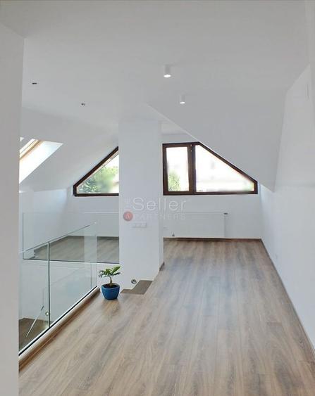 Spatiu birouri central - 4