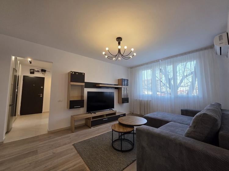 Valea Oltului- Mega Image - 1