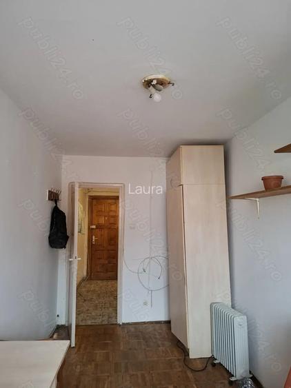 Inchiriez garsoniera in Complexul Studen?esc