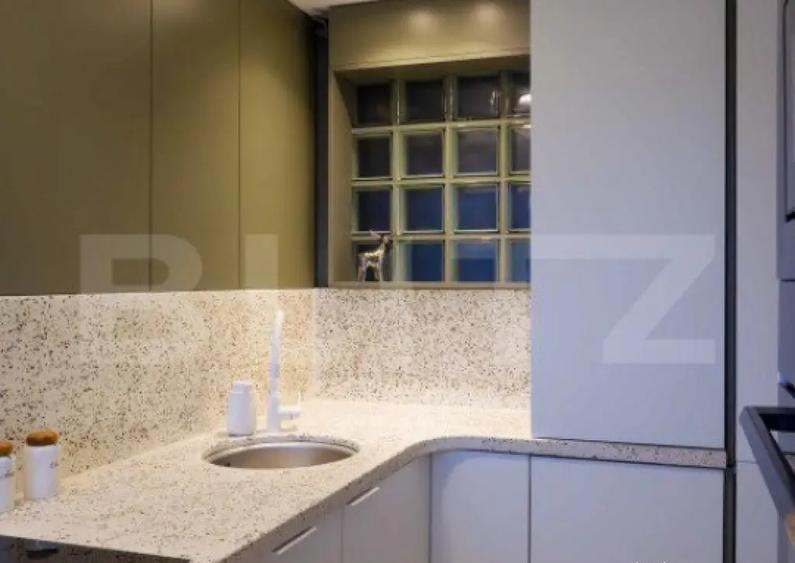 Apartament de vanzare, cu 2 camere, 44,2 mp utili, zona ult - 13