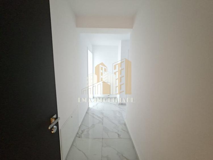 Apartament 2 camere decomandat Tractorul Brasov - 1
