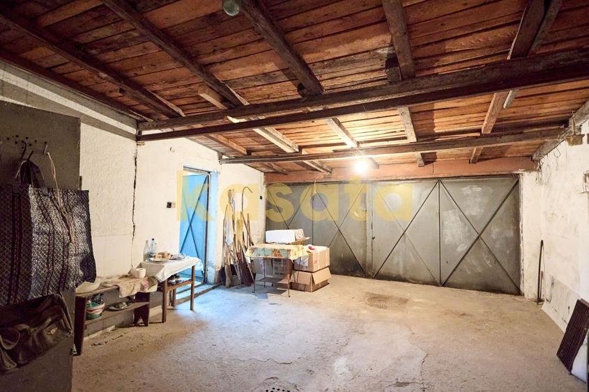 CASĂ CLASICĂ DE VANZARE CU POTENȚIAL PREMIUM ÎN ZONA 1 MAI - 36