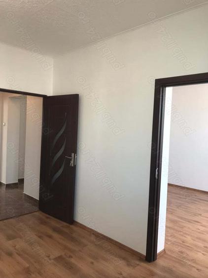 de vanzare apartament 3 camere in centru Onesti judetul Bacau - 10