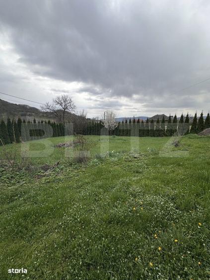 Casa de vanzare, zona deosebita , teren generos,Salisca - 1