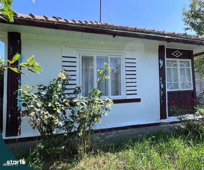 Teren intravilan - 1.248 mp + casa batraneasca 60 - 3