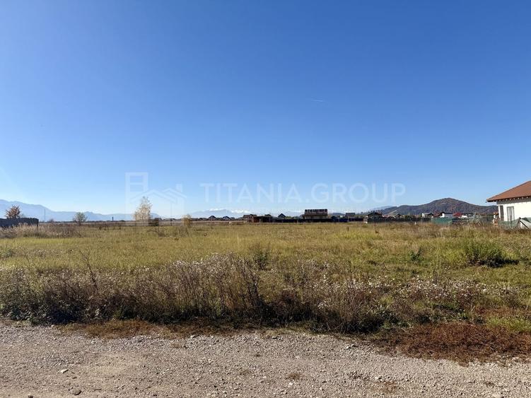 Teren intravilan, PUZ aprobat, 800 mp, cu utilități, Harman - 1