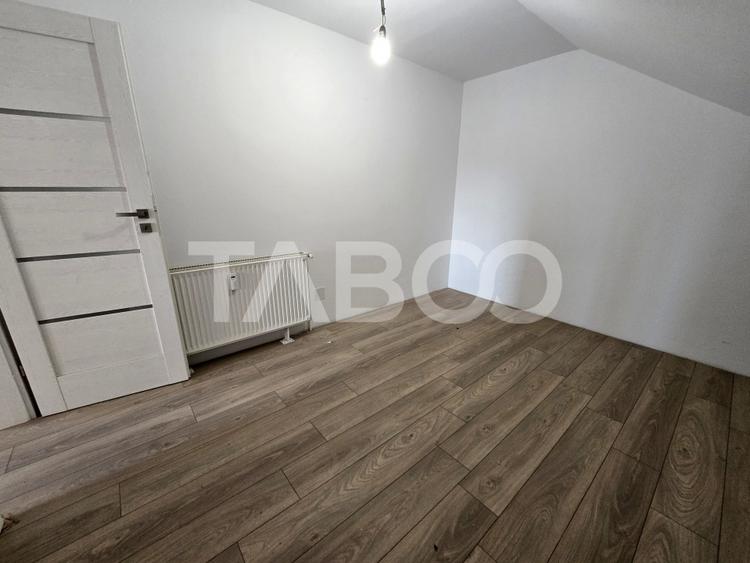 Apartament decomandat de vanare 4 camere balcon Vasile Aaron Sibiu - 12